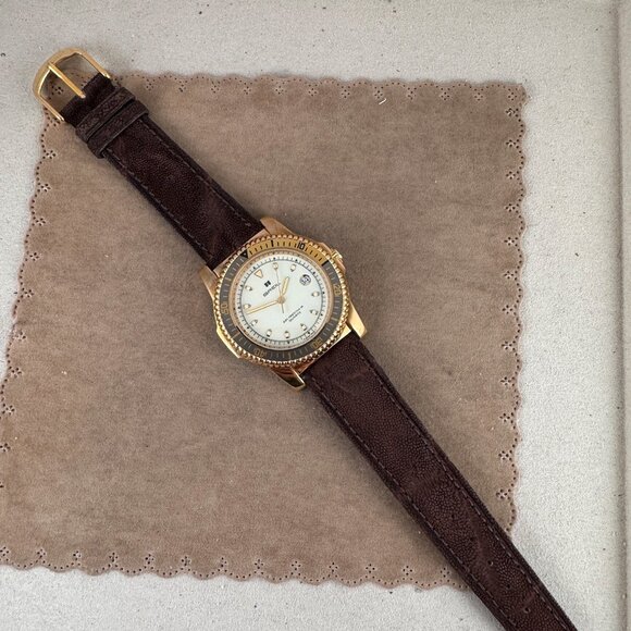 Spectacular Breil Italian Watch with Date Analog Stainless Steel Watch - Picture 2 of 9